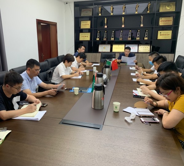 解放思想擺脫束縛  凝聚共識匯聚力量 ——公司黨委委員、總工程師李宇舟參加直屬項(xiàng)目第五、第六黨支部思想解放大討論
