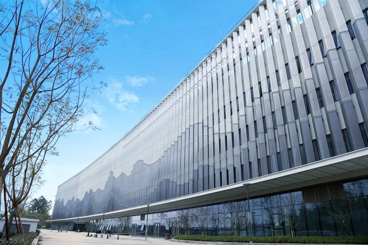 【這里是華安】品質“守護”！四川省公共衛(wèi)生綜合臨床中心項目建設實錄